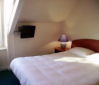 *** Hotel Port Jacquet France