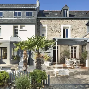 Eden Hotel